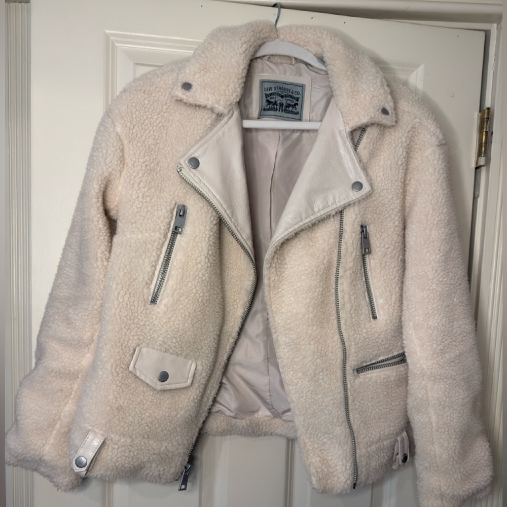 Levi's Women's Cream Teddy Jacket